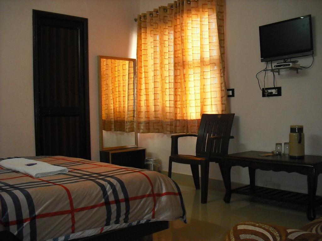 Hotel Gs Paradise Amritsar Zewnętrze zdjęcie