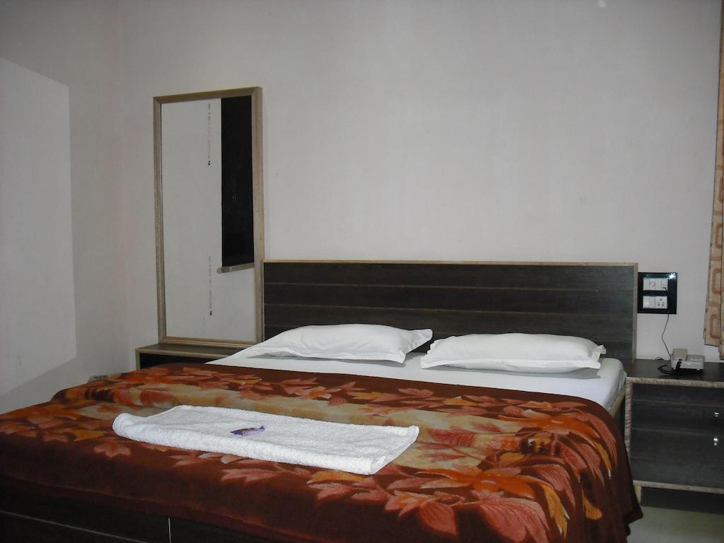 Hotel Gs Paradise Amritsar Pokój zdjęcie